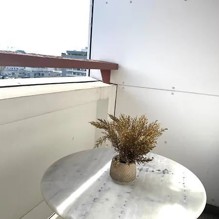 Eiffel Tower View & Pool * 파리